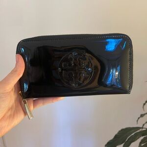 Black Tory Burch Glossy Trifold Wallet